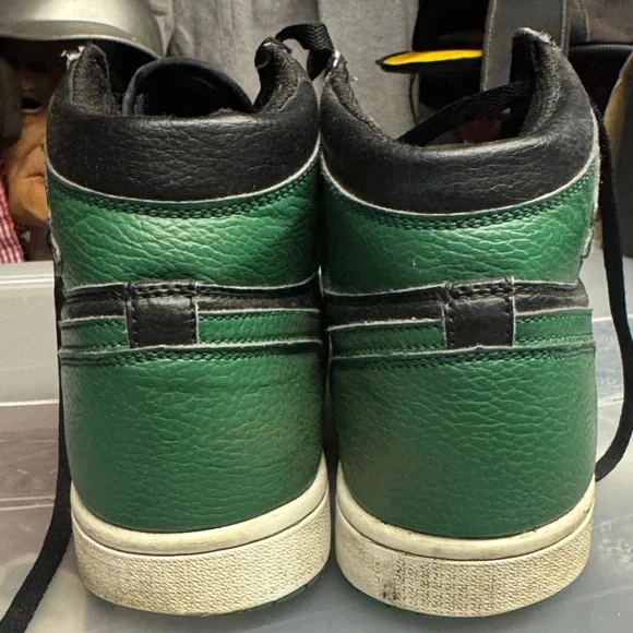 NIke air Jordan 1 high pine green - Picture 7 of 12